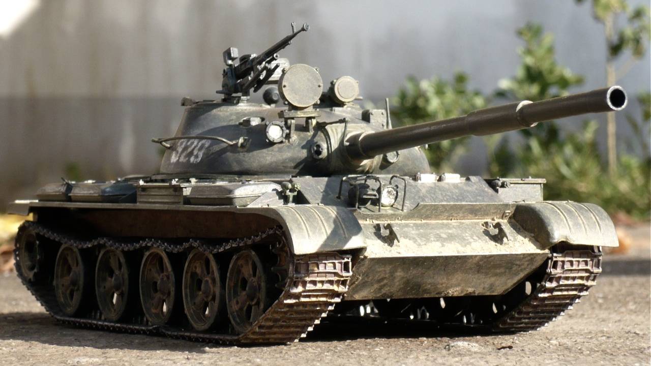 Т-62А (Индекс ГБТУ — «Объект 165») — советский средний и основной танк в игре World of Tanks Blitz.