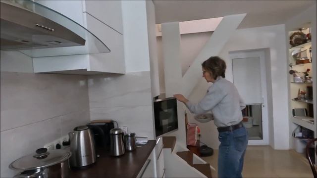 Понедельник ... день тяжёлый.