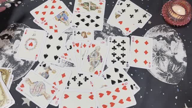 Крестовый король. Гадание на игральных картах