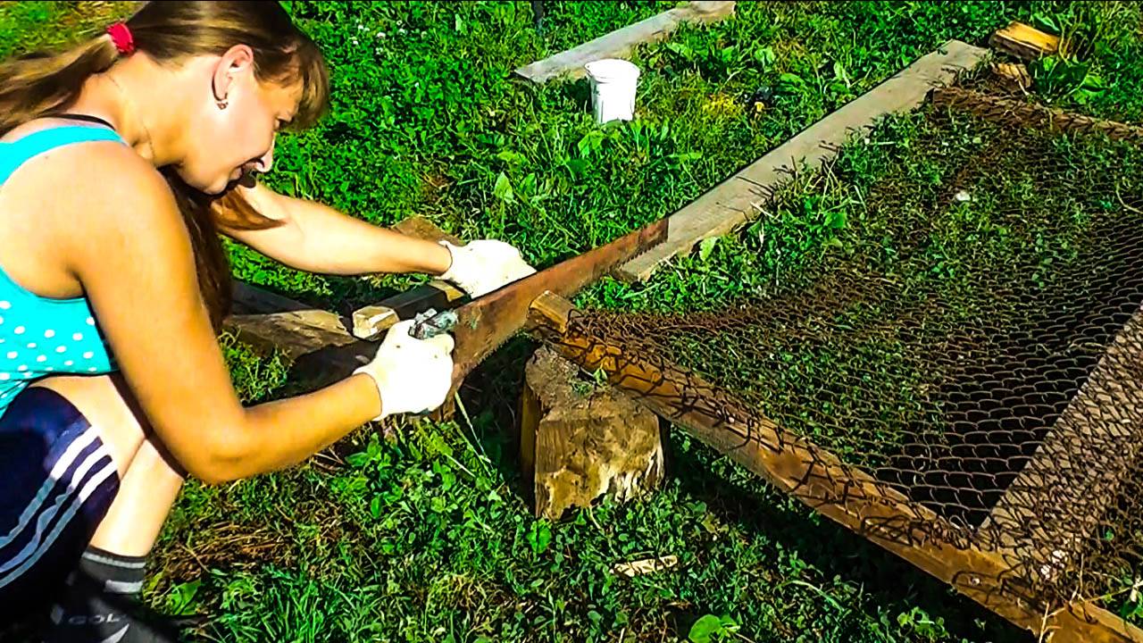 КУПИЛИ ДОМ В ДЕРЕВНЕ, ЗАВЕЛИ ЦЫПЛЯТ И КРОЛИКОВ. Из города в деревню 7 серия