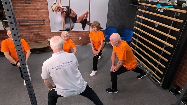 Зарядка для людей «серебряного» возраста. Упражнения для развития гибкости