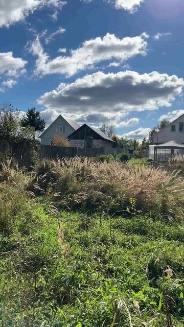 Продается земельный участок 12 соток с домиком, фундаментом, газом и электричеством в пос. Арсаки