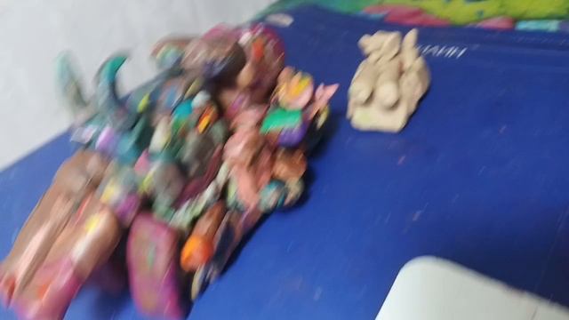 Неравный бой 8 против 3