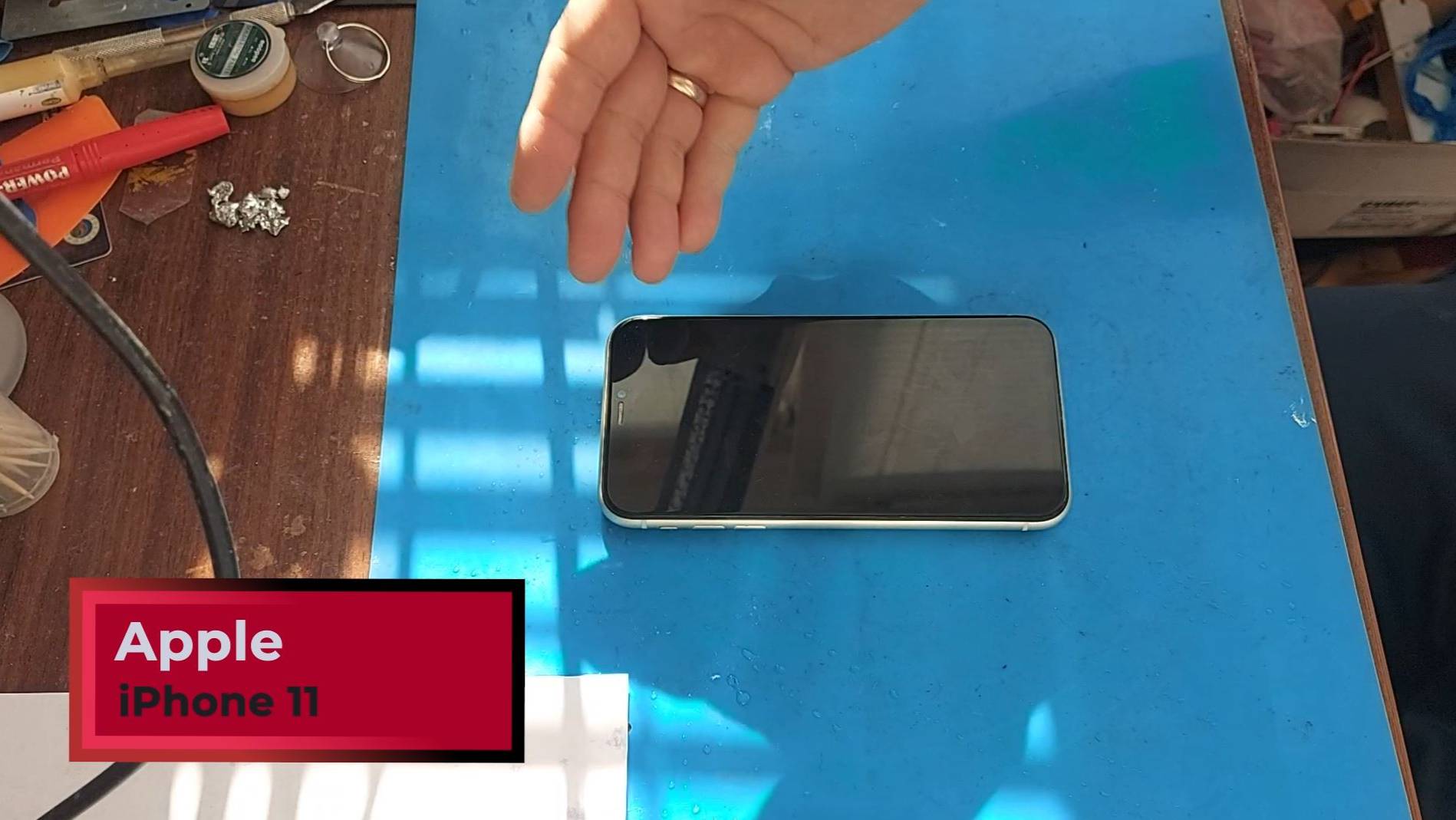 Замена дисплея и корпуса на iPhone 11