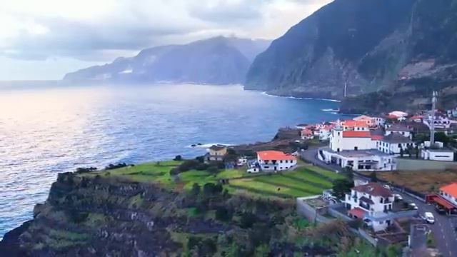 Необычные места Земли где живут люди Удивительная планета