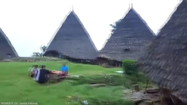 Вае Ребо - изолированная деревня над облаками на острове Флорес