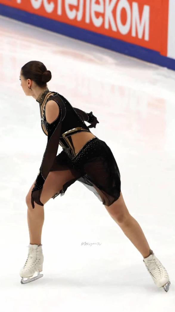 Return of the Queen...is coming, автор Эдита t.me/z3orym3r