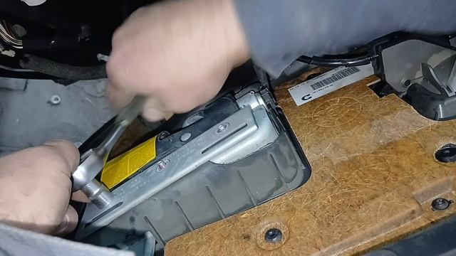 Ремонт BMW 735I Ремонт стеклоподъемника