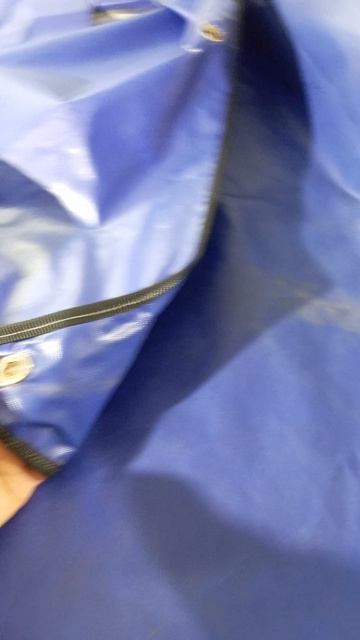 Носовой тент катера из ПВХ через 4 года эксплуатации