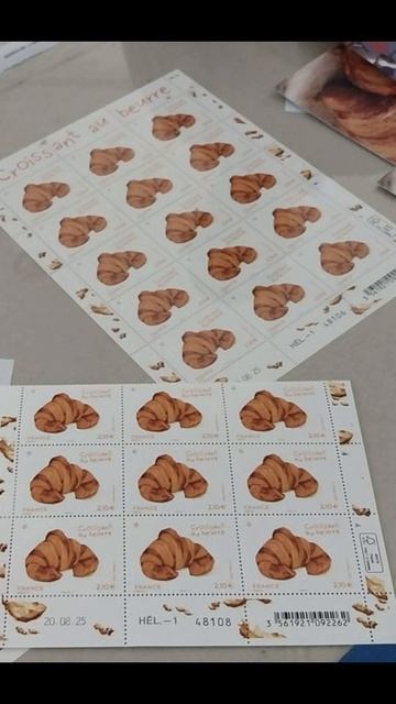 Почтовая марка со вкусом круассана  🥐