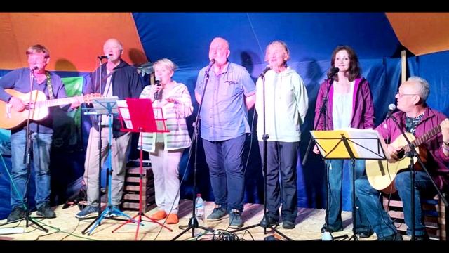 150 Песенка о ночной Москве - КСП "Колесо" (г. Ижевск)