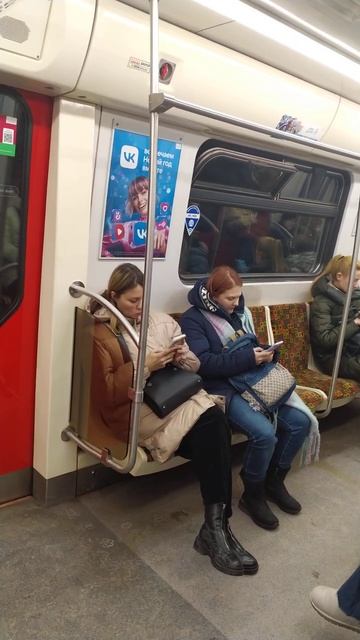 Место встречи изменить нельзя! Дамы назначают свидания джентельменам!  Метро Ленинград (СПб)