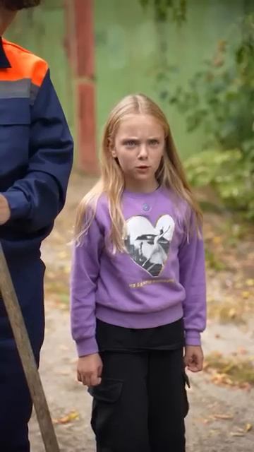 Бабка каких кучи...