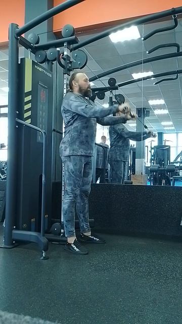 #трицепс#shorts#25кг#15раз#4подхода#profitnes#