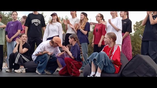 .trashed-1761920382-VID_20250801_194500