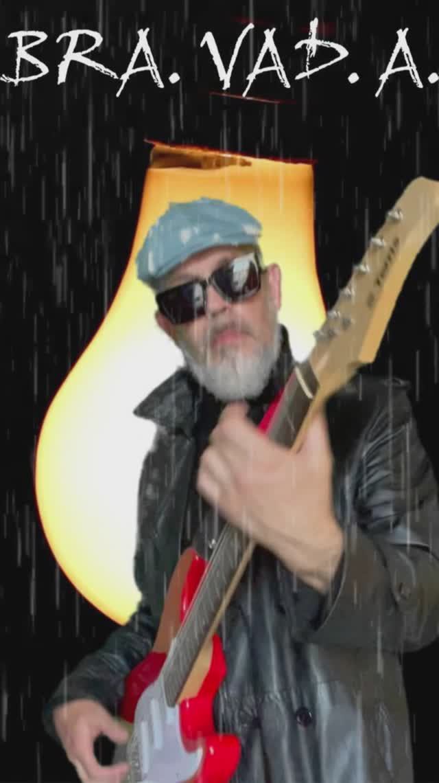 "Уходит навеки" Альбом "Кипит вино" автор BRA.VAD.A. (Бравада) Copyright © Все права защищены