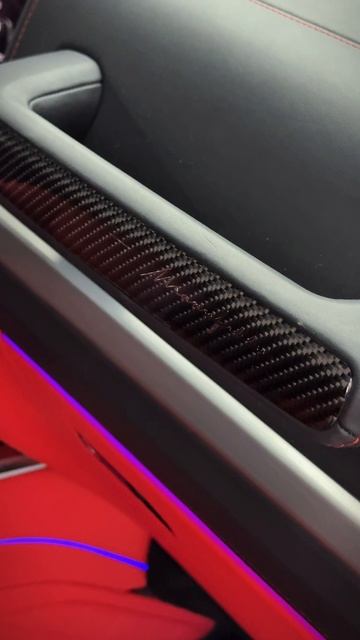 К нам поступил G63 AMG с потрясающим салоном