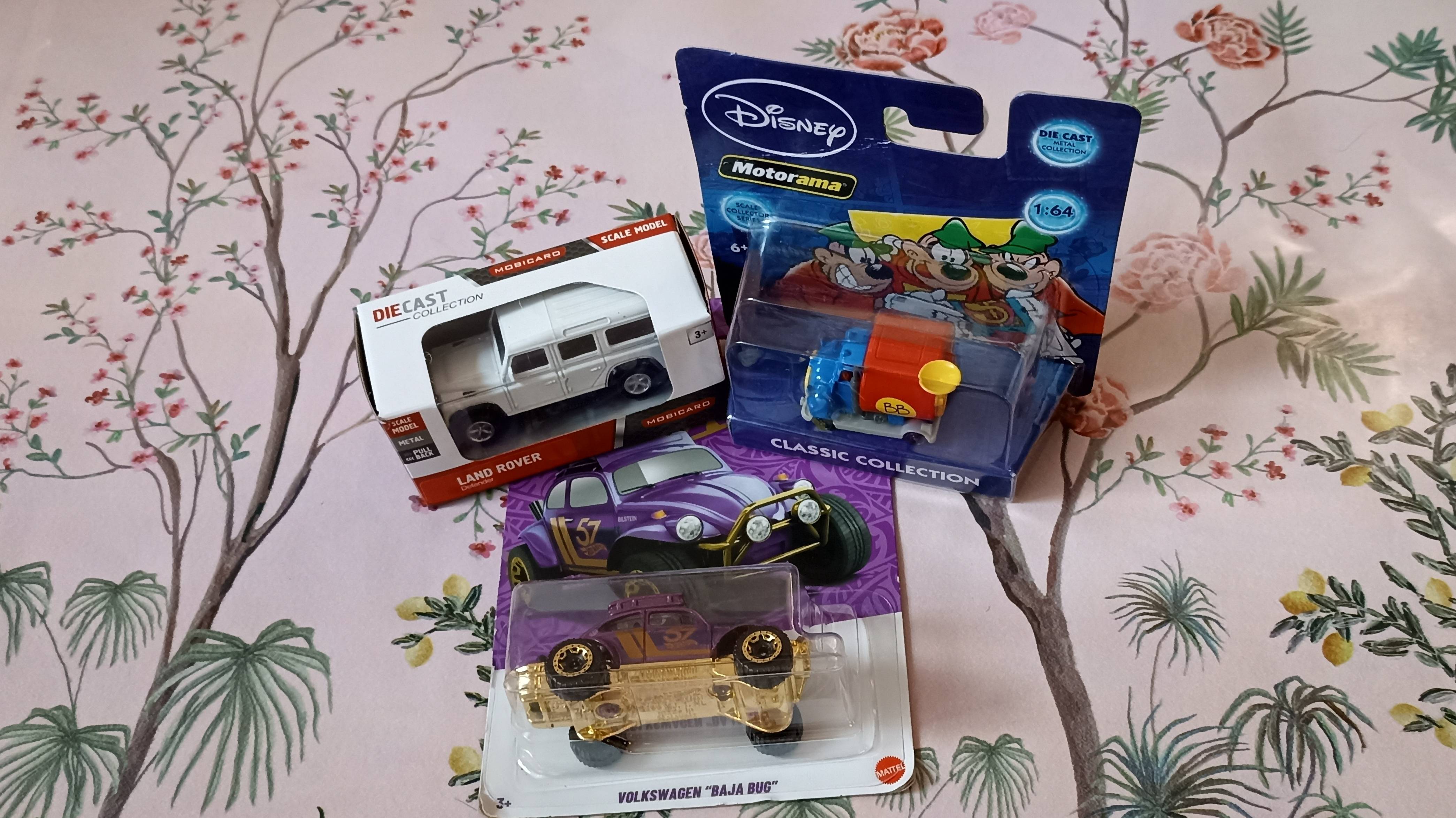 Обзор Коллекционных машинок. Hotwheels и не только.