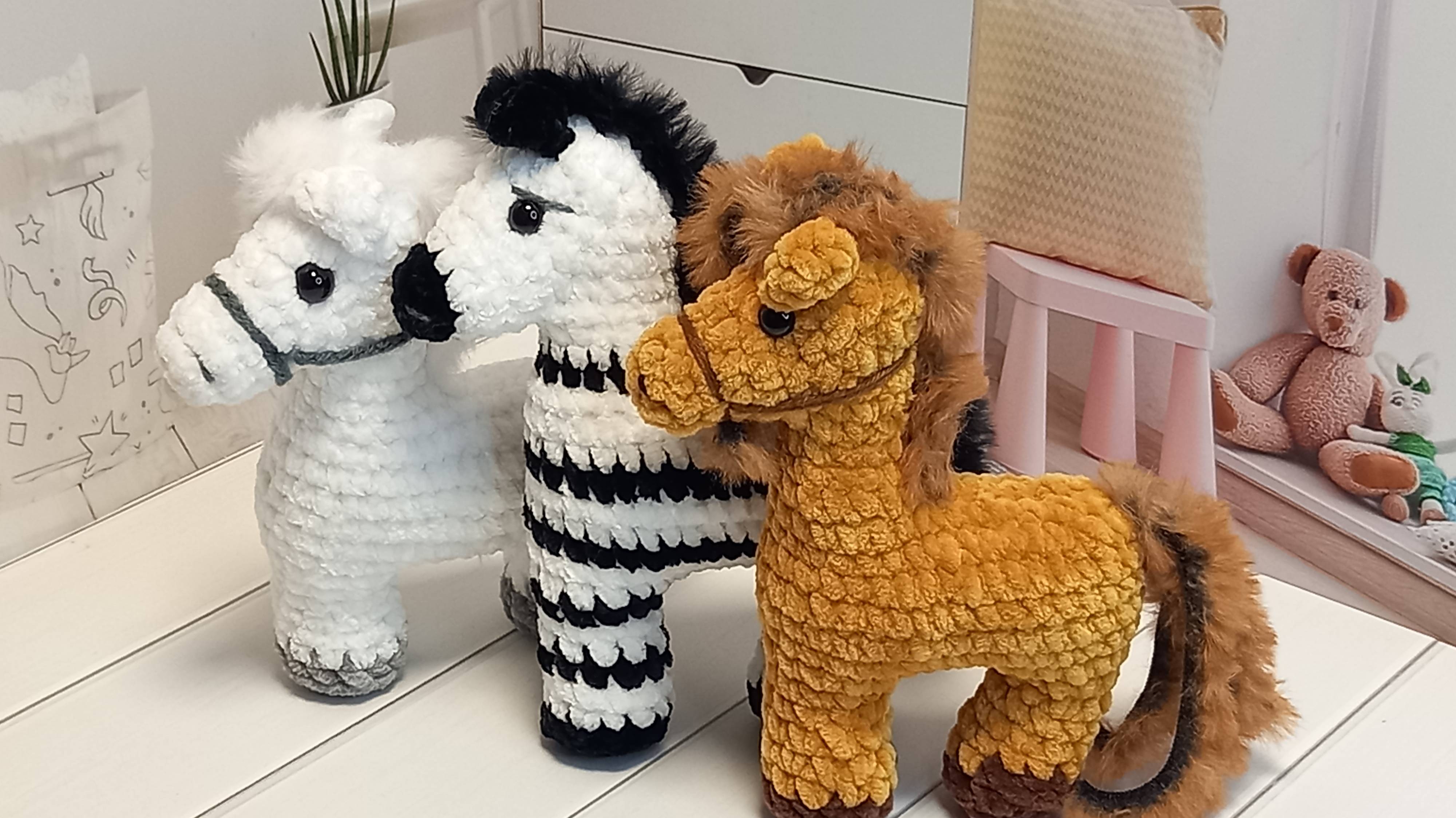 19.10.25  отчет №3 в марафоне  "Бешеные крючки на рутуб -6".  пункт 3 - 5 лошадок🐴.