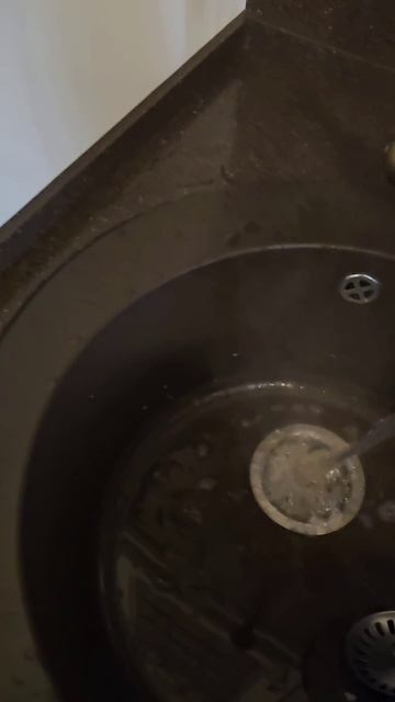 Простой способ прочистить засор, без средств