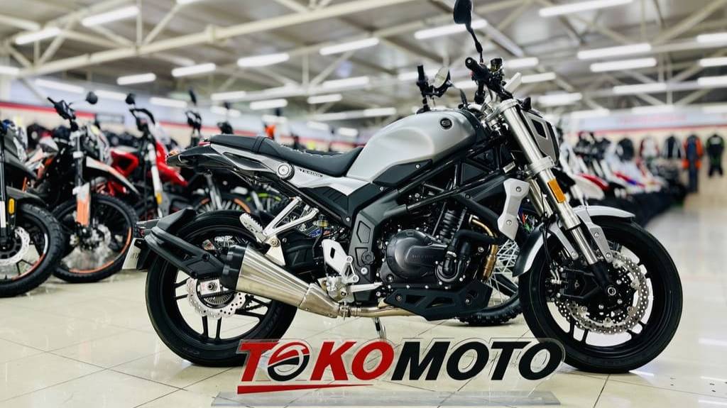 Мотоцикл DAYUN DY400-F Silver black Серый