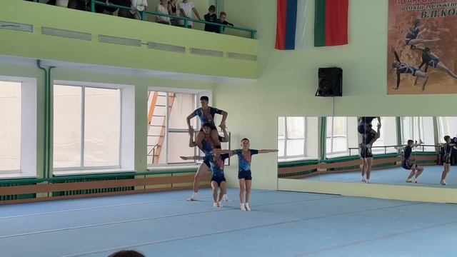 ЧТ 12-18, Стальмаков  - Слесаренко  - Макаренко  - Сухомлинов ,МАУ ДО СШ №1, Балансовое упражнение