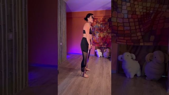 Тренировка верха с резиной.