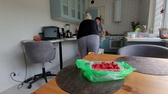 ПЕРЕЕЗД УРА БАБУШКА В ГОСТЯХ