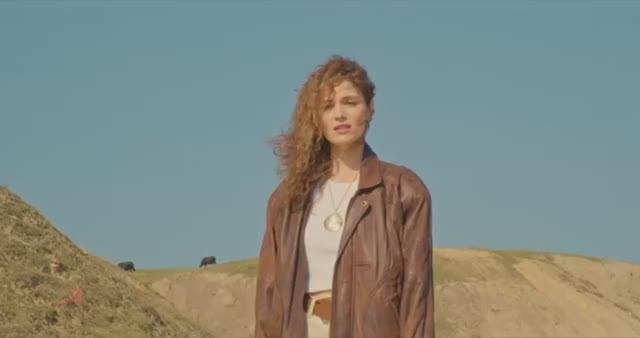 Serra Arıtürk - Beni Al 2024 Сэрра Арытюрк - Бени Ал