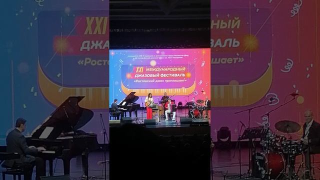 Джаз с аккордионом (А. Поелуев)