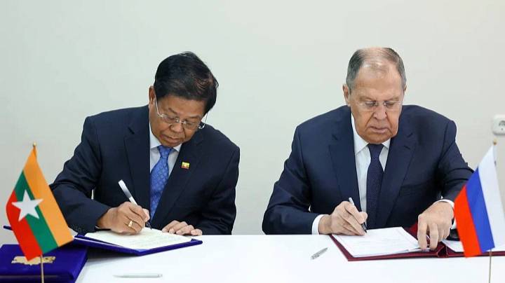 Церемония подписания Соглашения о взаимной отмене визовых требований для граждан России и Мьянмы