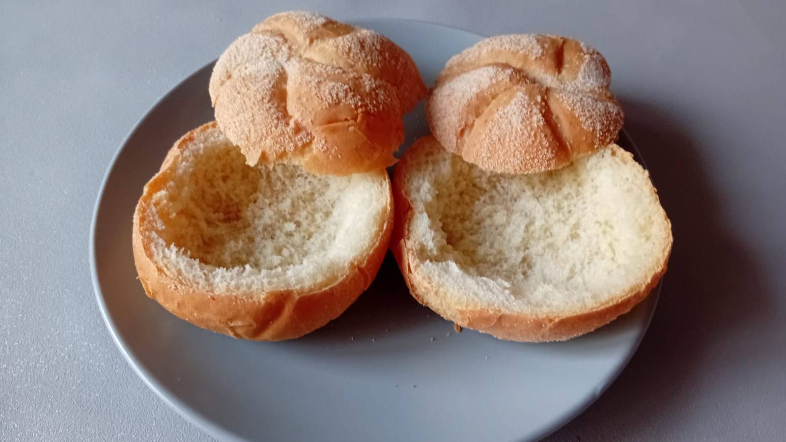 Что приготовить на завтрак, фаршированные булочки рецепт