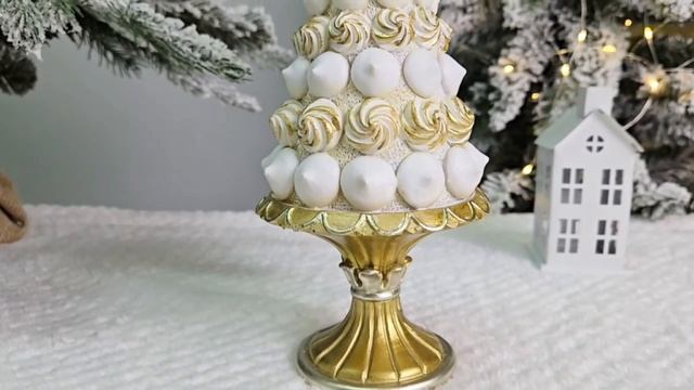 Декоративная фигурка ЗЕФИРНАЯ ЁЛОЧКА, полистоун, 25 см, MC38027