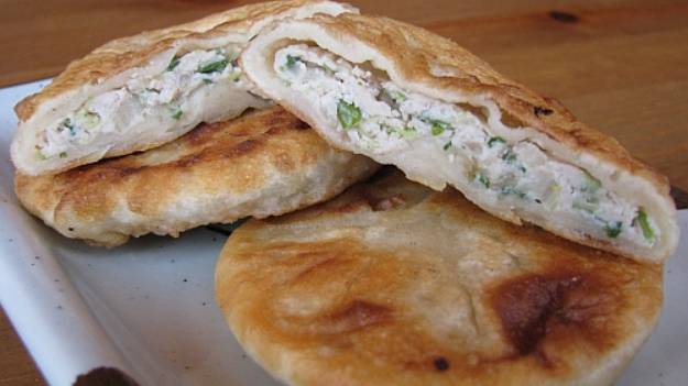 Китайские жареные пельмени - пирожки