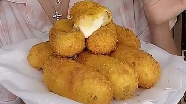 Картофельные ПАЛОЧКИ с сыром...🍟🧀😋 Рецепт ⤵️