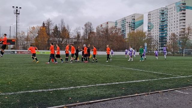 29.10.2025, Чемпионат Москвы среди ЛФК, дивизион "Б", смежная группа, "Новатор" - ФК "Луч".