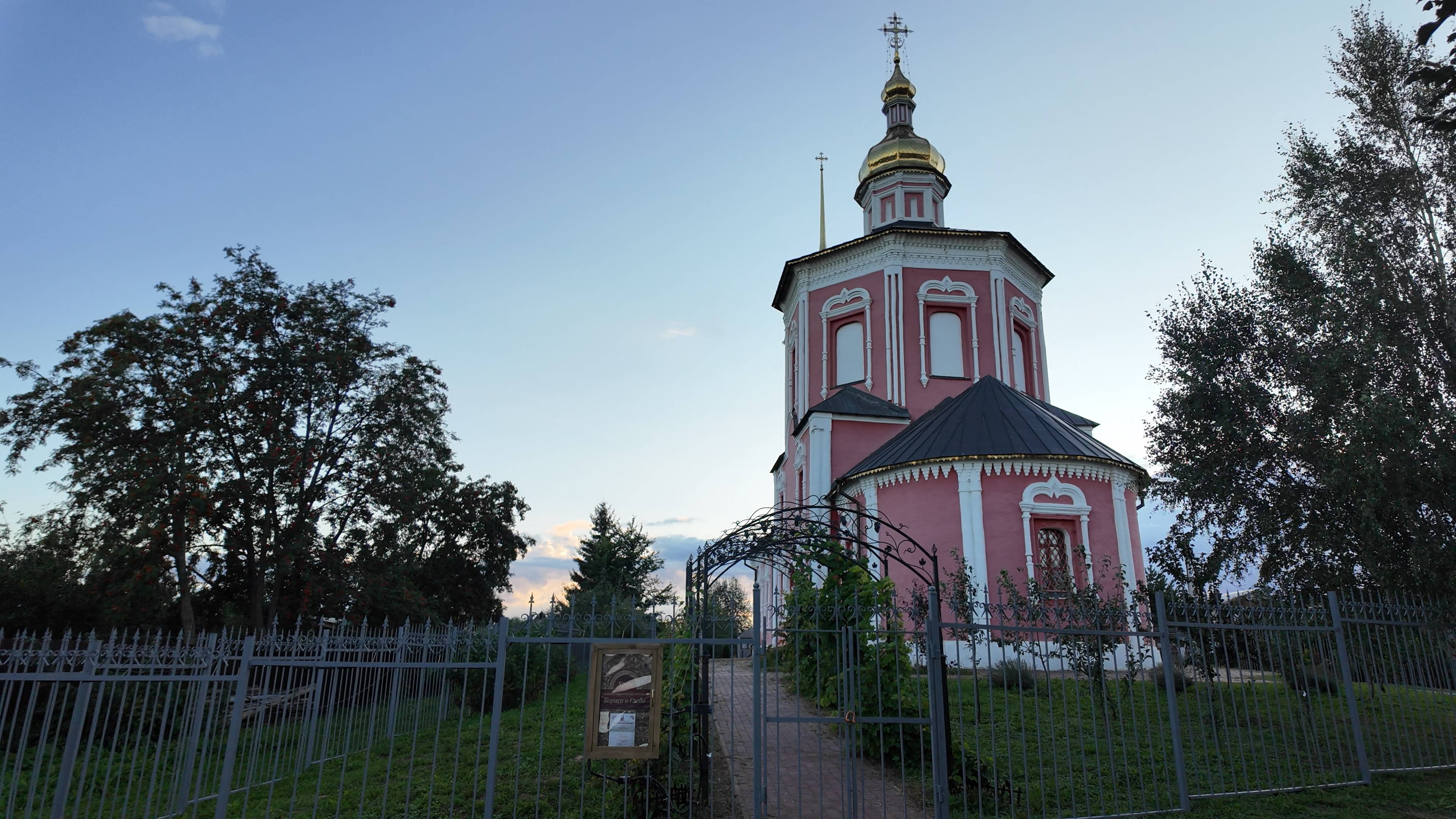 Церковь Бориса и Глеба в Суздале