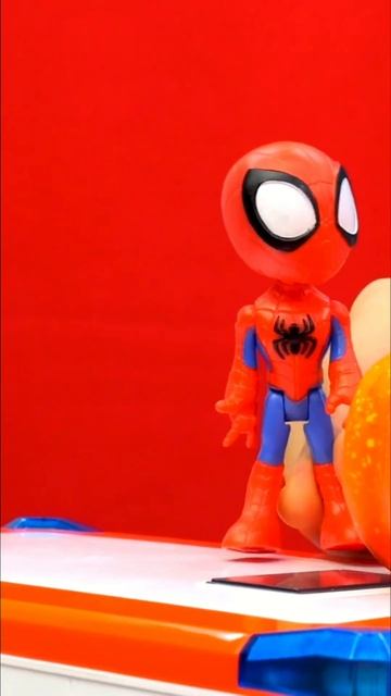 Человек-паук: как Хэллоуин превратился в ИСПЫТАНИЕ!🎃 #Хэллоуин #длядетей #шортс