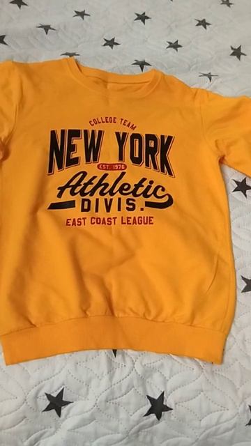 Кофта с огромным количеством просмотров. Почему?