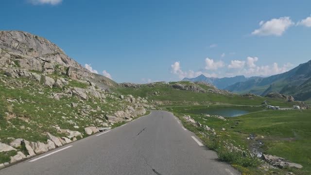 Франция. Поездка по перевалу Коль-де-ла-Бонет в формате 4К