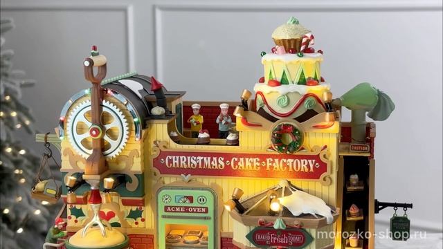 Фабрика рождественских тортов, полистоун, свет, музыка, динамика, 28х25х18 см, 45268-lemax