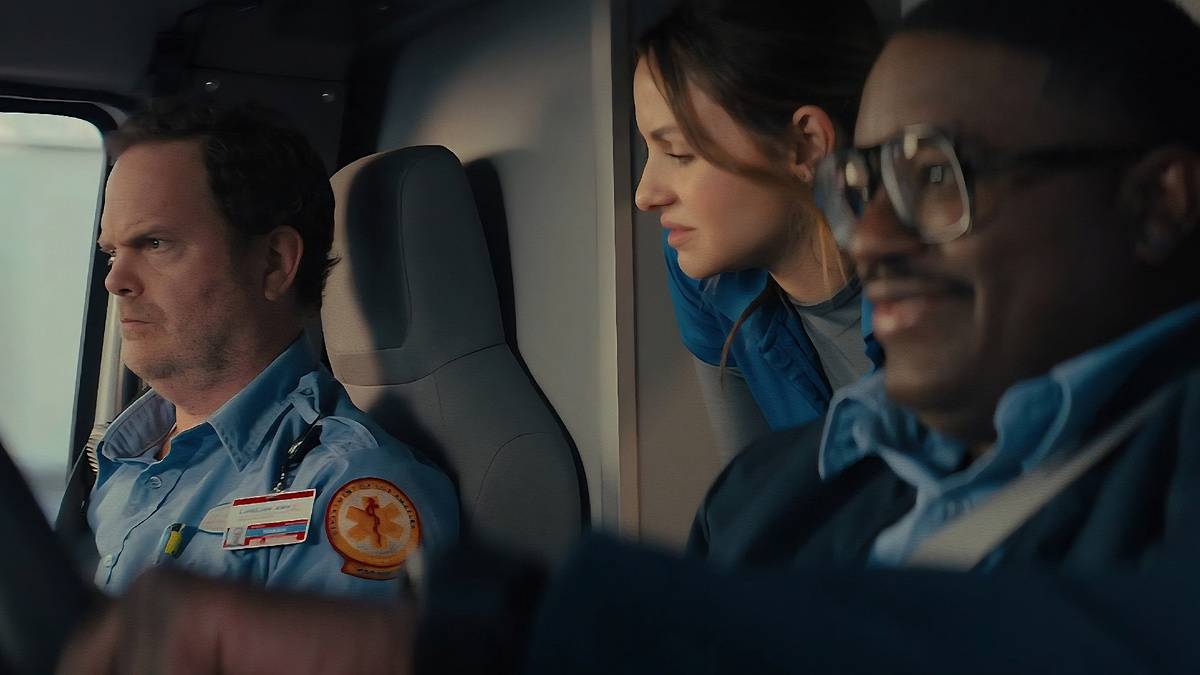 Код 3, (Code 3), локализованныйтрейлер 2025