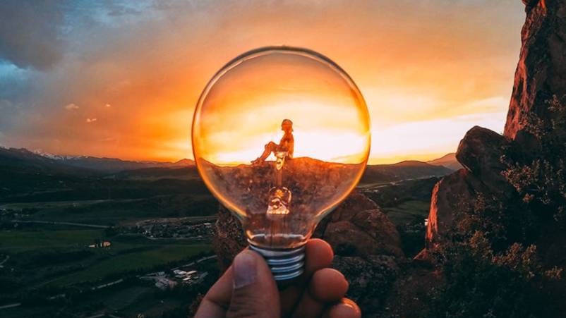 А Корф - Лампочка (клип)