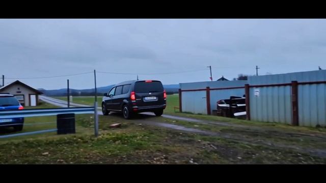 машина уехала БЕЗ ВОДИТЕЛЯ 😬😬😬