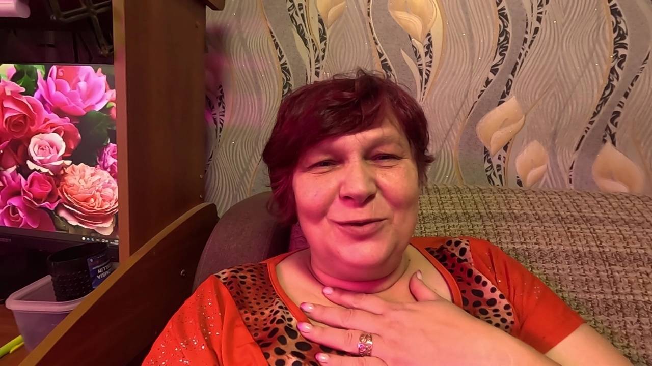 Утром только спать лёг.. Чуть не проворонила...