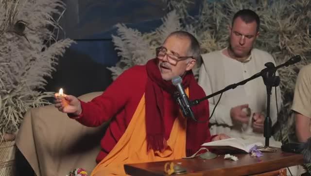 ДАМОДАРАШТАКАМ - ШАЧИНАНДАНА СВАМИ (Sacinandana Swami, 25.10.2025 Govardhan)