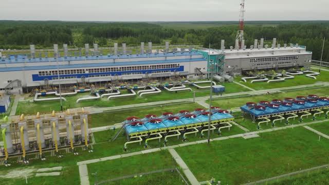 Гордимся, развиваемся: одно из крупнейших газотранспортных предприятий Западной Сибири