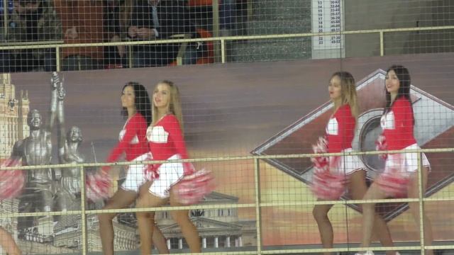 Спартаковская команда чирлидинга ч.1