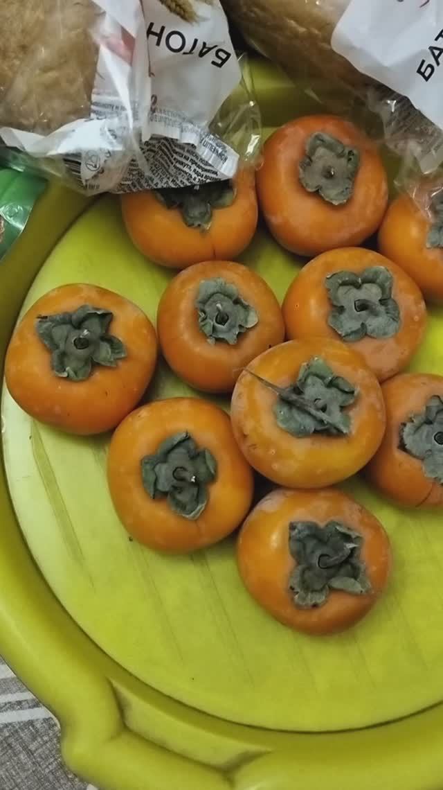 Обзор покупок / купил в Дикси по супер цене инжирную хурму / Пятерочка