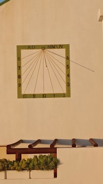 Солнечные часы. Адехе. Тенерифе